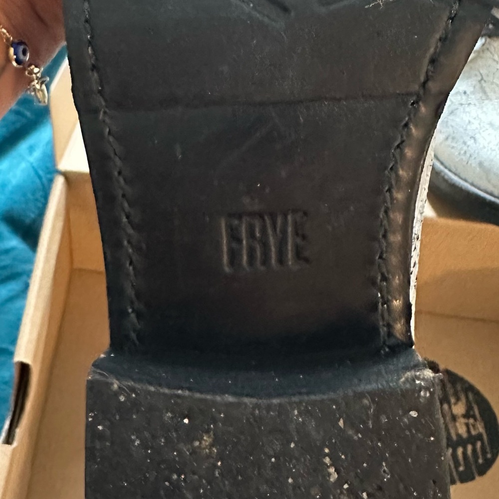 FRYE Veronica Combat Boots Distressed White Women’s Size 8 - Picture 7 of 8